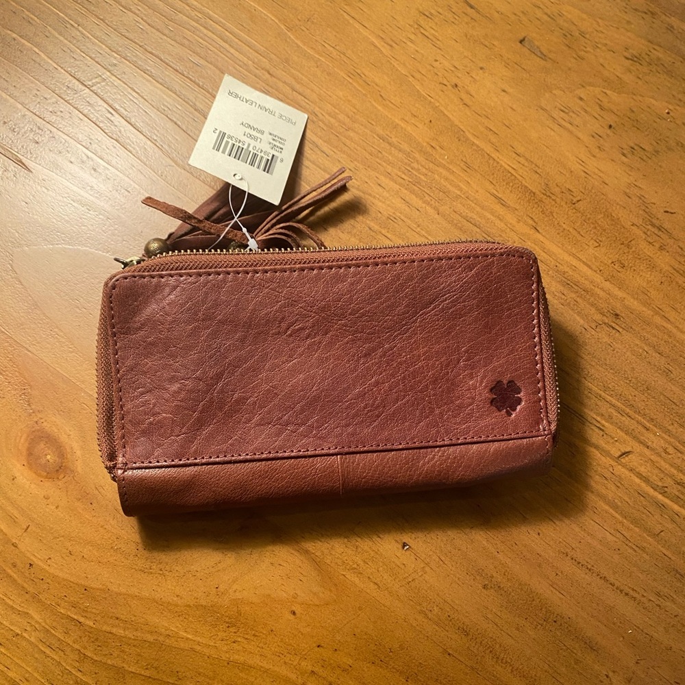 NWT Lucky Brand Brown Accordion Wallet